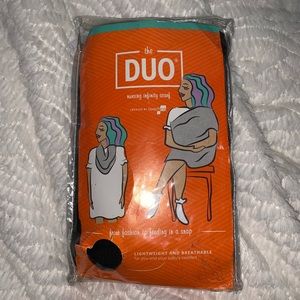 Leachco Duo Nursing Infinity Scarf